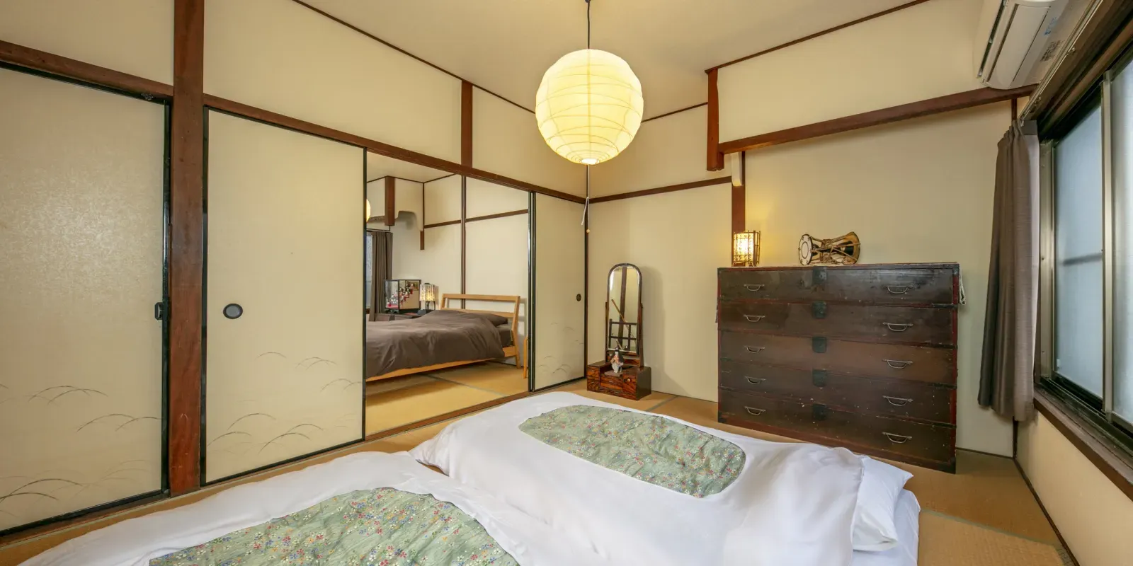 Places to Stay in Kyoto - The Best Places to Stay in Kyoto to Live Like a Local